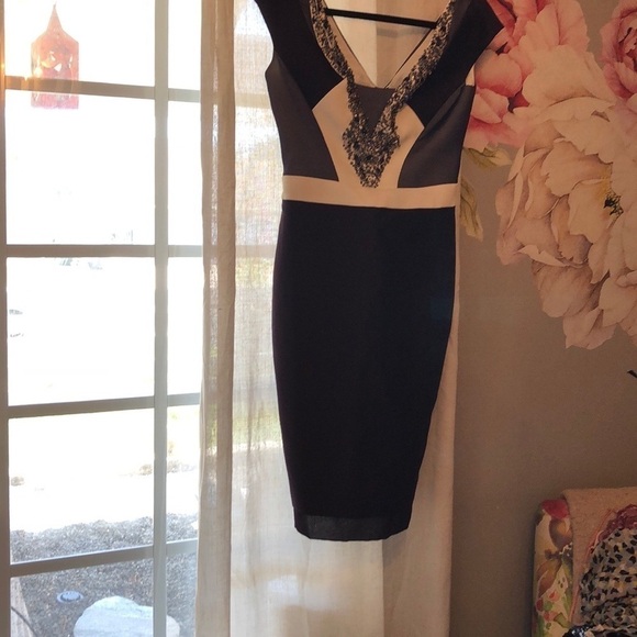 COPY - Beautiful cocktail dress - Picture 2 of 6